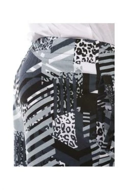 Emporio Armani EA7 Korte Broeken SHORTS White