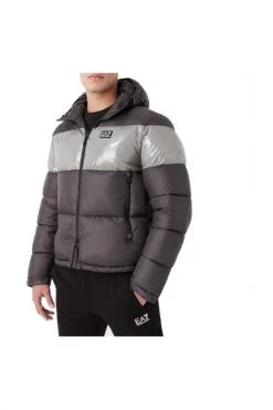 Emporio Armani EA7 Winterjassen Winter Jackets Black 11 Emporio Armani EA7 Winterjassen Winter Jackets Black -Goedkope Emporio Armani EA7 winkel 72caa6c4f515b06104a3af99734ee38a