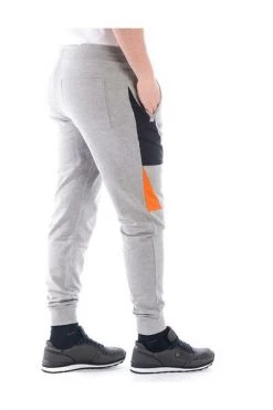 Emporio Armani EA7 Sweatpants Trousers Gray 8 Emporio Armani EA7 Sweatpants Trousers Gray -Goedkope Emporio Armani EA7 winkel 741352dab1431dfa8d3a2a6b697228bf