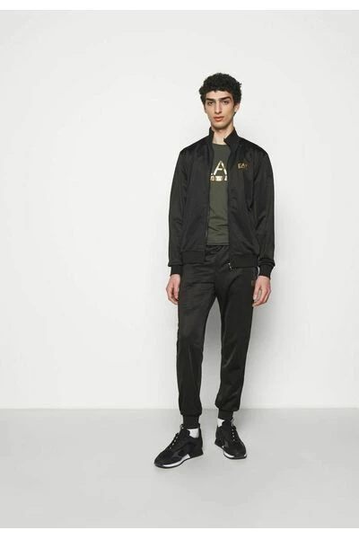 Emporio Armani EA7 Trainingspakken Training Sets Black 3 Emporio Armani EA7 Trainingspakken Training Sets Black