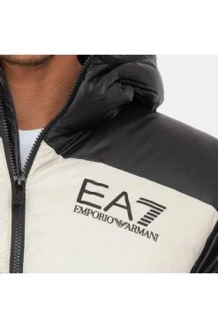 Emporio Armani EA7 Gewatteerde Jassen Down Jackets Black 11 Emporio Armani EA7 Gewatteerde Jassen Down Jackets Black -Goedkope Emporio Armani EA7 winkel fbabb5bfb4114a4c18a23d51ed3e251a